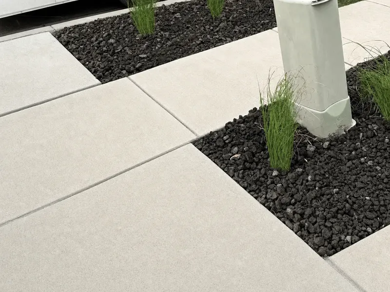 Finished Detail: Rock and Grasses